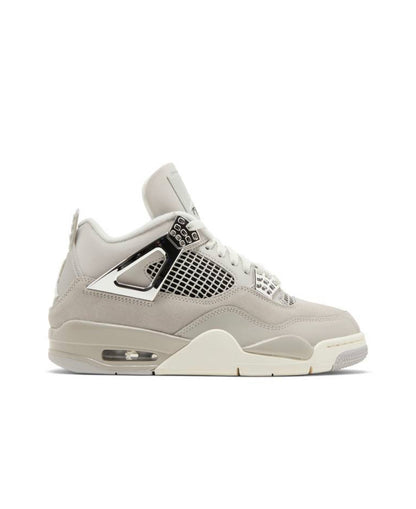 Jordan 4 “Frozen Moments”