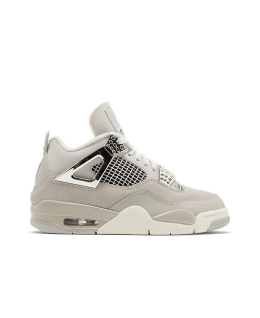 Jordan 4 “Frozen Moments”